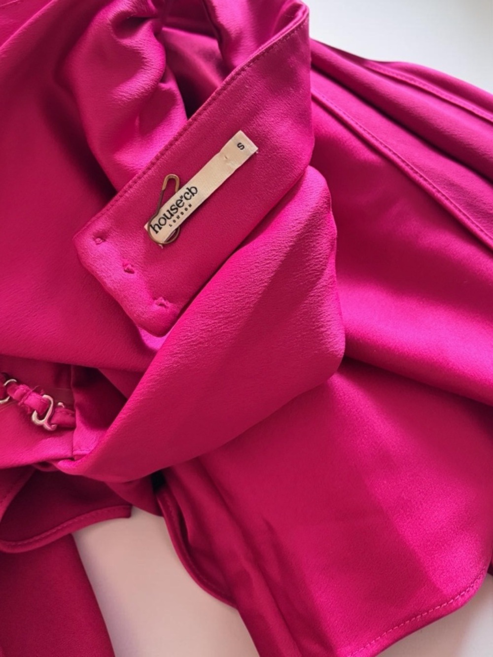 ✨SALE House of CB Aida Asymmetric Wrap Neck Halter Scarf Drape Pink Mini Dress - Picture 5 of 10